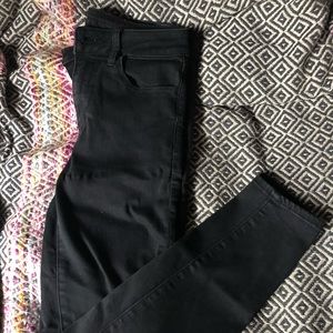 Black stretch American Eagle jeans short